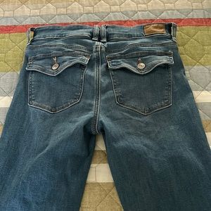 American eagle capris